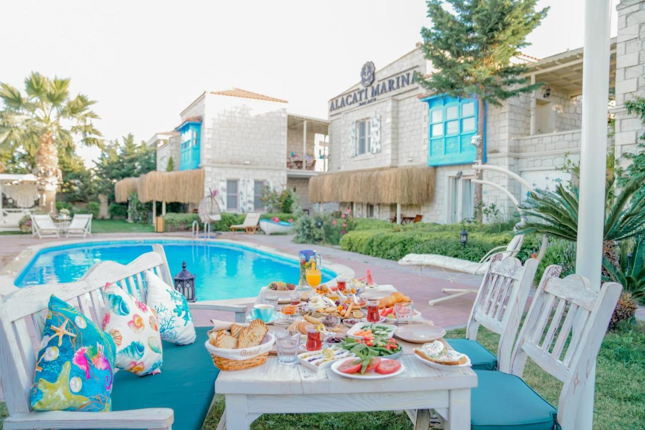 Alacati Marina Palace Zewnętrze zdjęcie