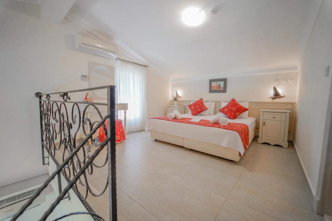 Alacati Marina Palace Zewnętrze zdjęcie