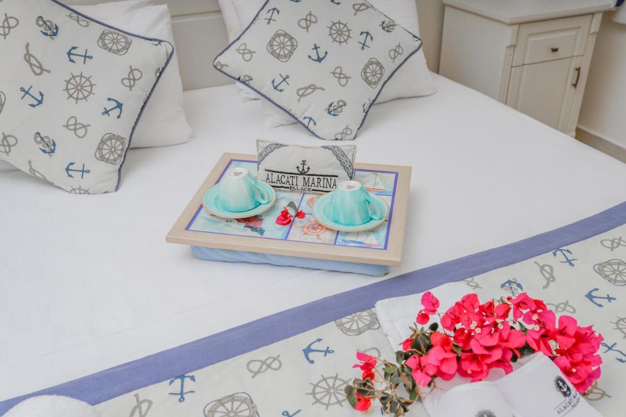 Alacati Marina Palace Zewnętrze zdjęcie